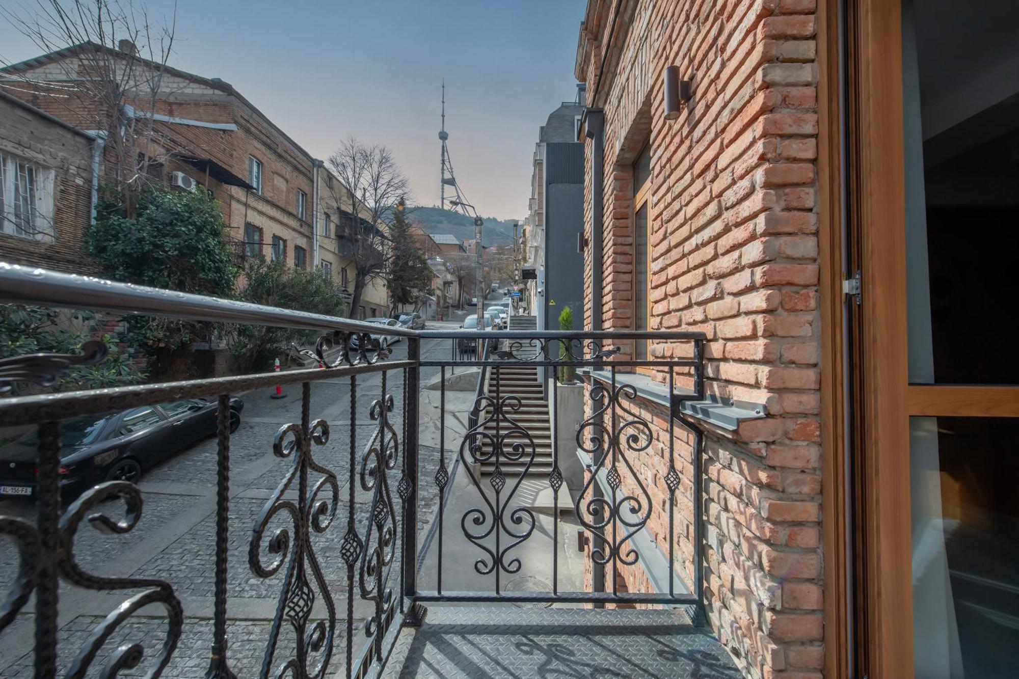 Serviced Designed Apartments By Urban Hotels 17 Τυφλίδα Εξωτερικό φωτογραφία