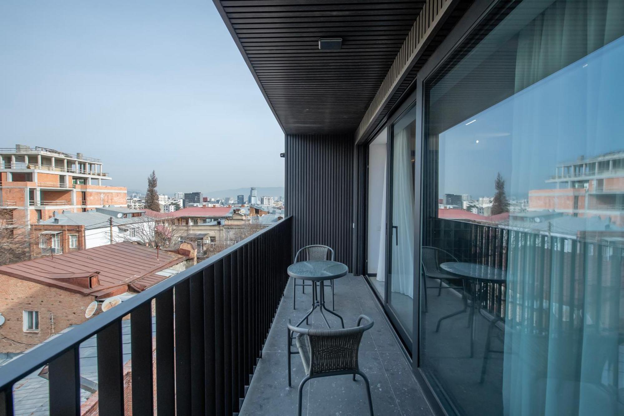Serviced Designed Apartments By Urban Hotels 17 Τυφλίδα Εξωτερικό φωτογραφία